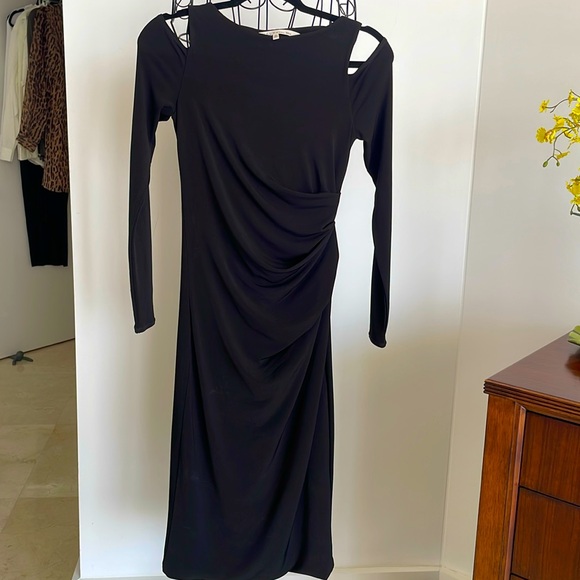 RACHEL ROY BLACK COLD SHOULDER FITTED DRESS - Picture 3 of 8